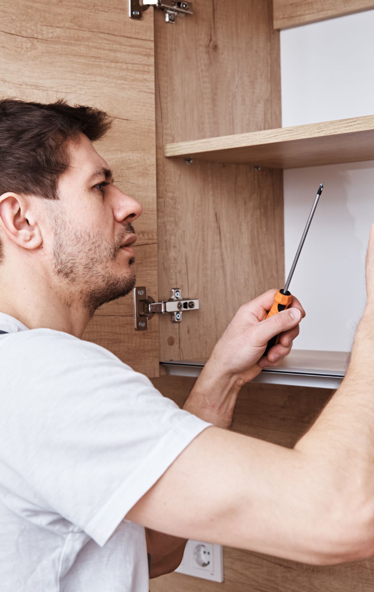 Kitchen Cabinet Repair